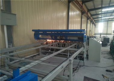 中国 機械、自動溶接された金網機械を作る調節可能な溶接圧力金網 サプライヤー