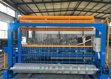 中国 防蝕熱い浸された牧草地の塀機械3.5T丈夫な構造 サプライヤー